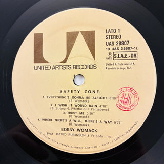 Bobby Womack ‎– Safety Zone LP mit OIS (NM) - schallplattenparadis