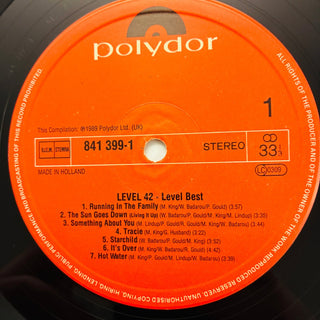 Level 42 – Level Best (A Collection Of Their Greatest Hits) LP mit OIS (NM) - schallplattenparadis