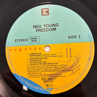 Neil Young ‎– Freedom LP mit OIS (NM) - schallplattenparadis