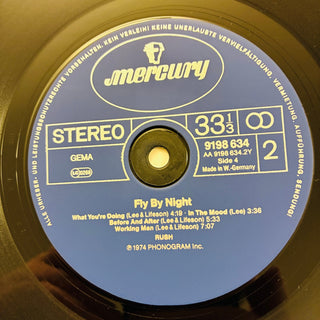 Rush – Fly By Night Doppel LP (VG+) - schallplattenparadis