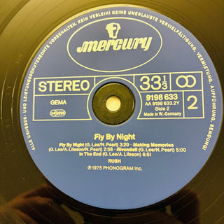 Rush – Fly By Night Doppel LP (VG+) - schallplattenparadis