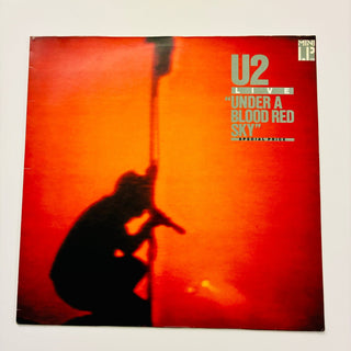 U2 – Under A Blood Red Sky (Live) LP (VG+) - schallplattenparadis