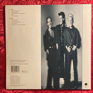 Two Minds Crack – The Victory Parade LP mit OIS (NM) - schallplattenparadis